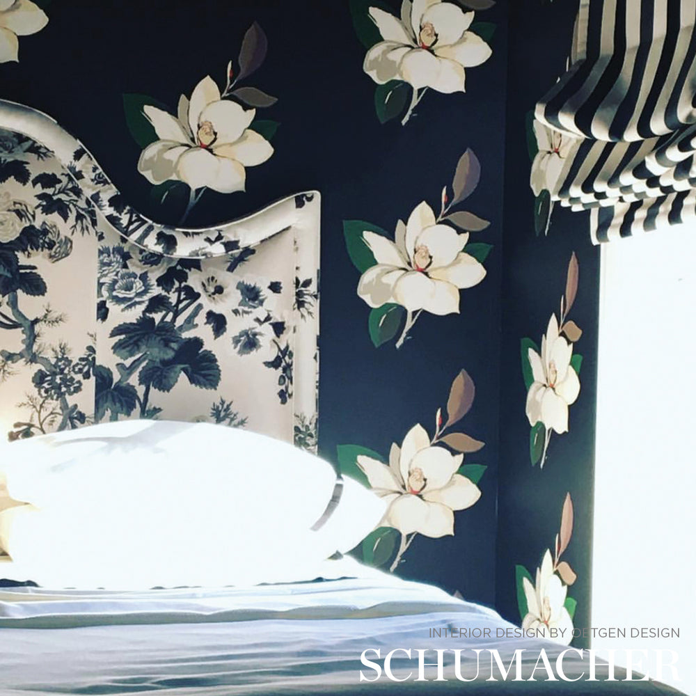 PYNE HOLLYHOCK | Charcoal