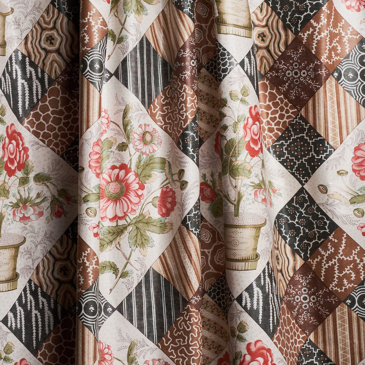 CALDWELL PATCHWORK CHINTZ | Rose And Chocolate