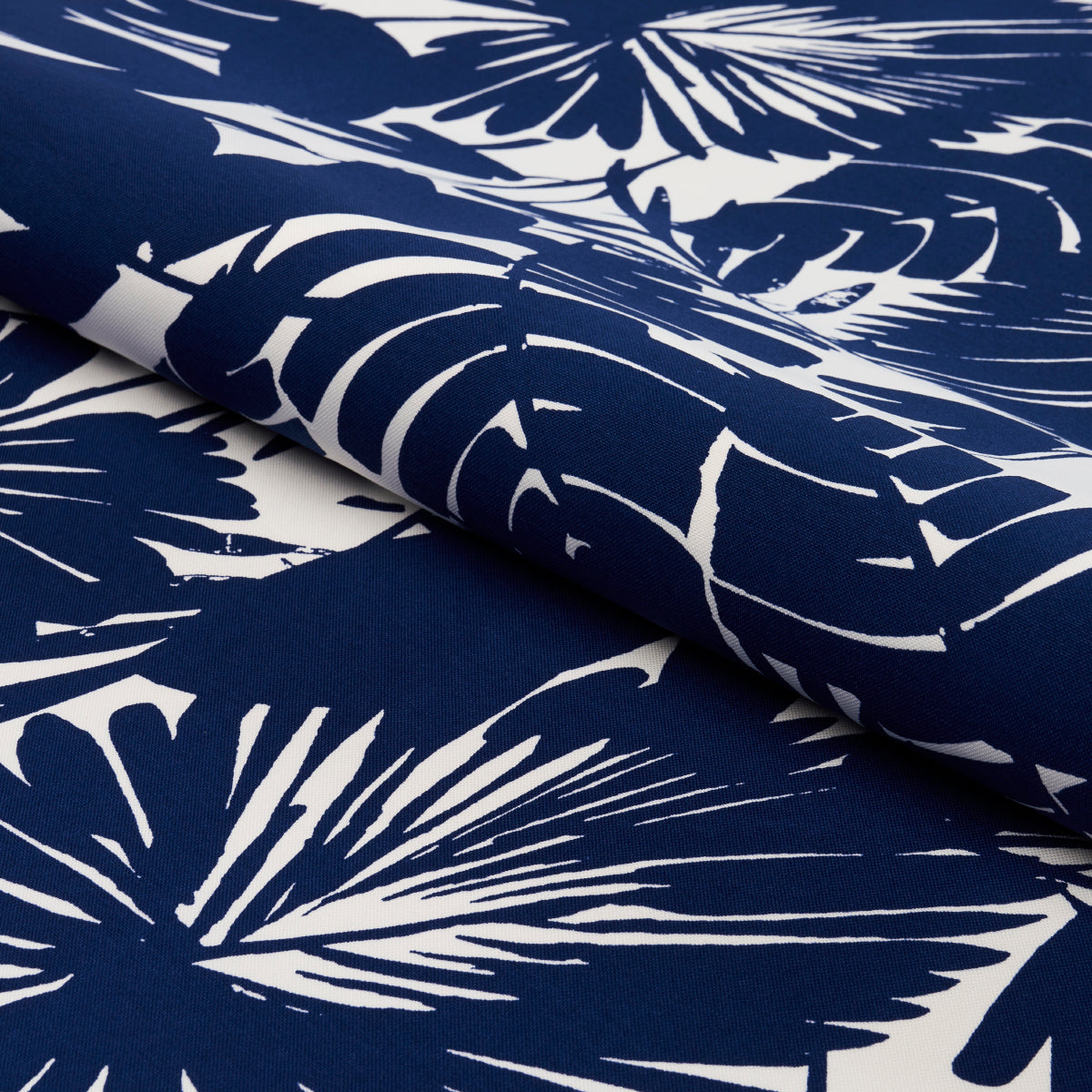 PALISADES PALM INDOOR/OUTDOOR | Indigo