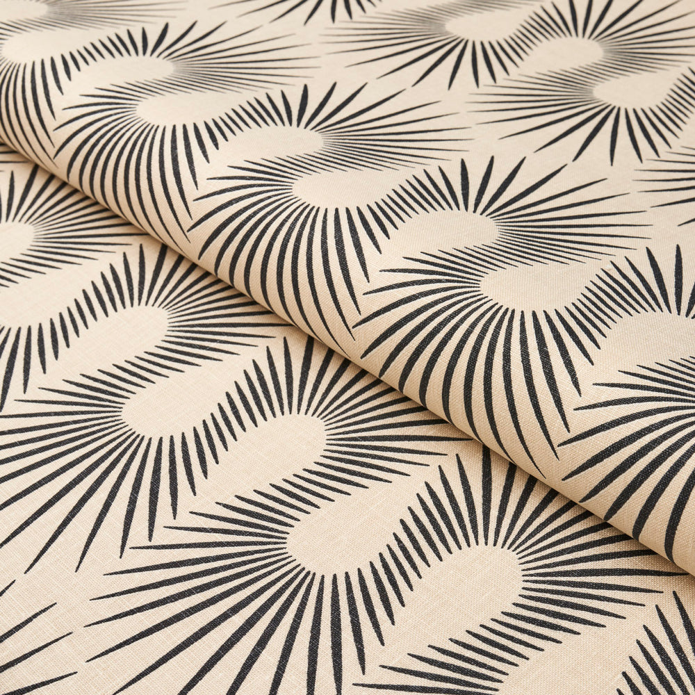 HEDGEHOG | PUTTY  BLACK