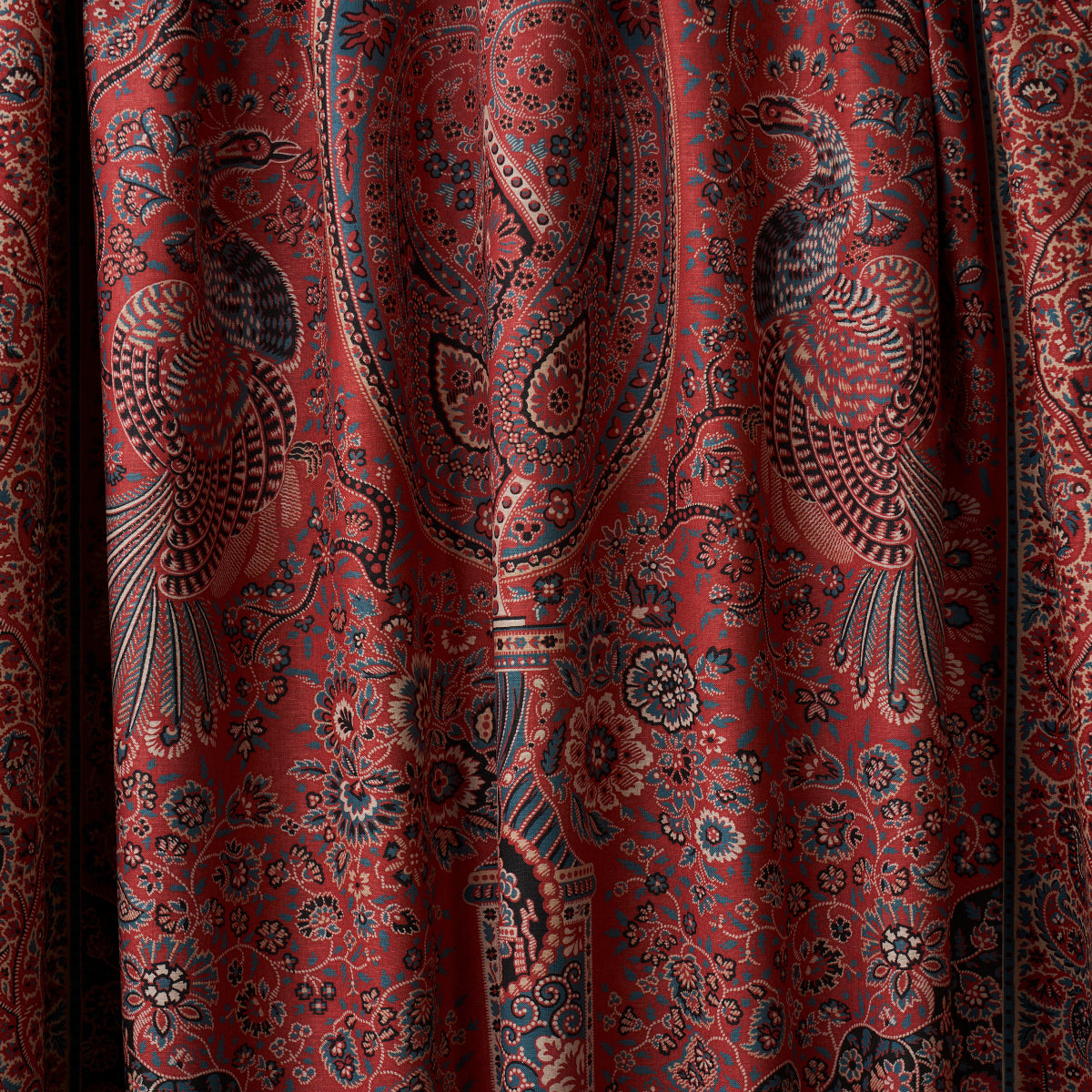 COLMERY PAISLEY PANEL | Rouge