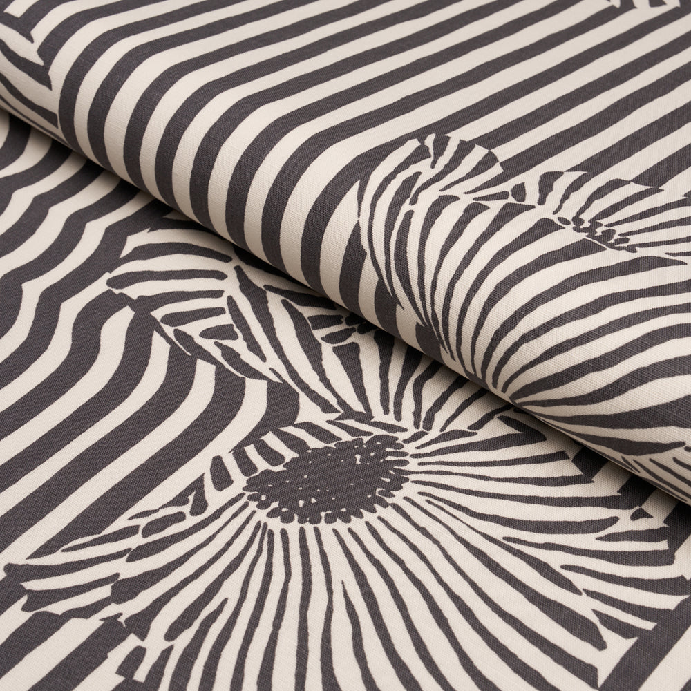 CHANEY FLORAL | Carbon