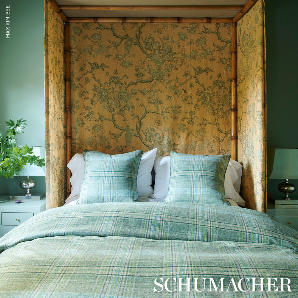 INVERNESS GARDEN | Document