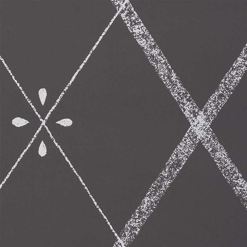 Kasumi Diamond | Chalkboard