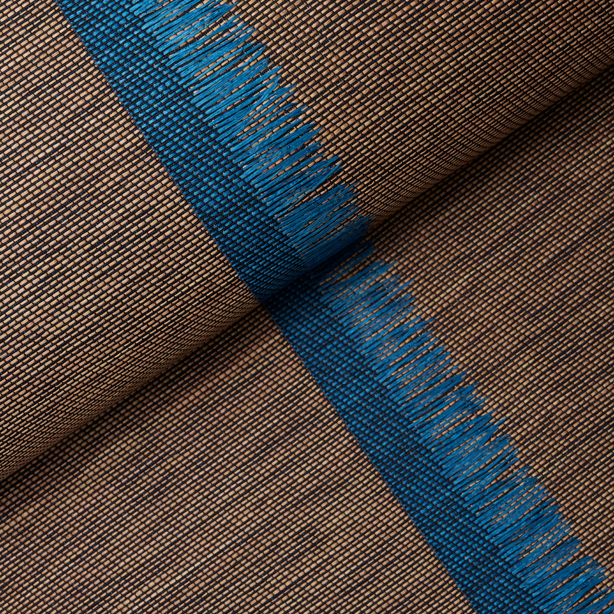 AXEL FRINGE WALLCOVERING | PEACOCK/BROWN