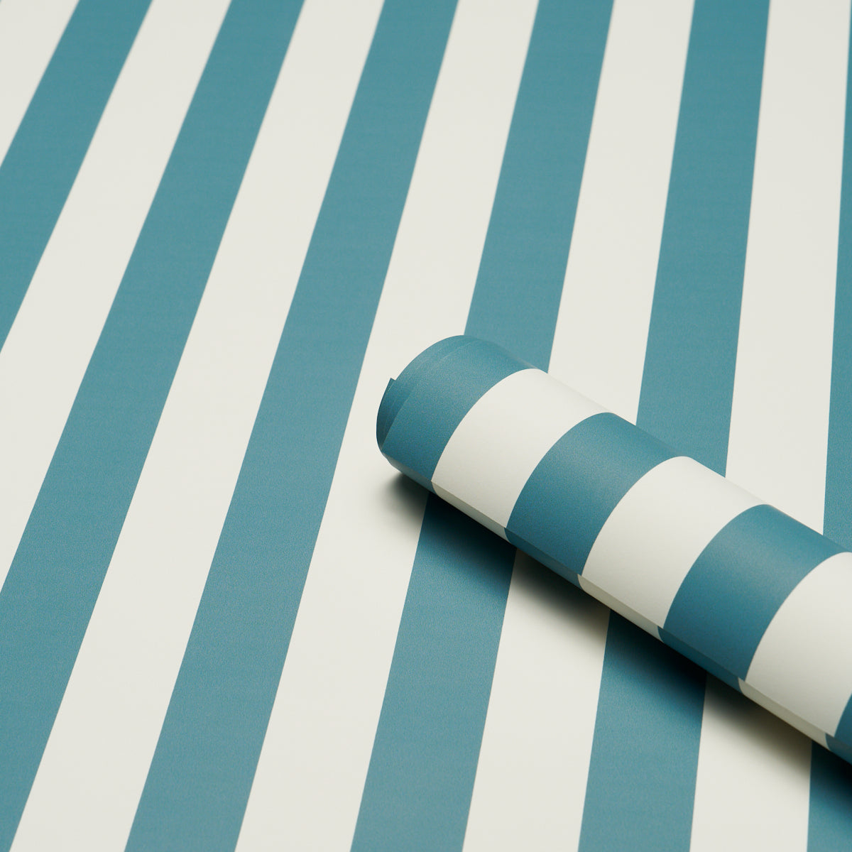 EMMA STRIPE | Azure