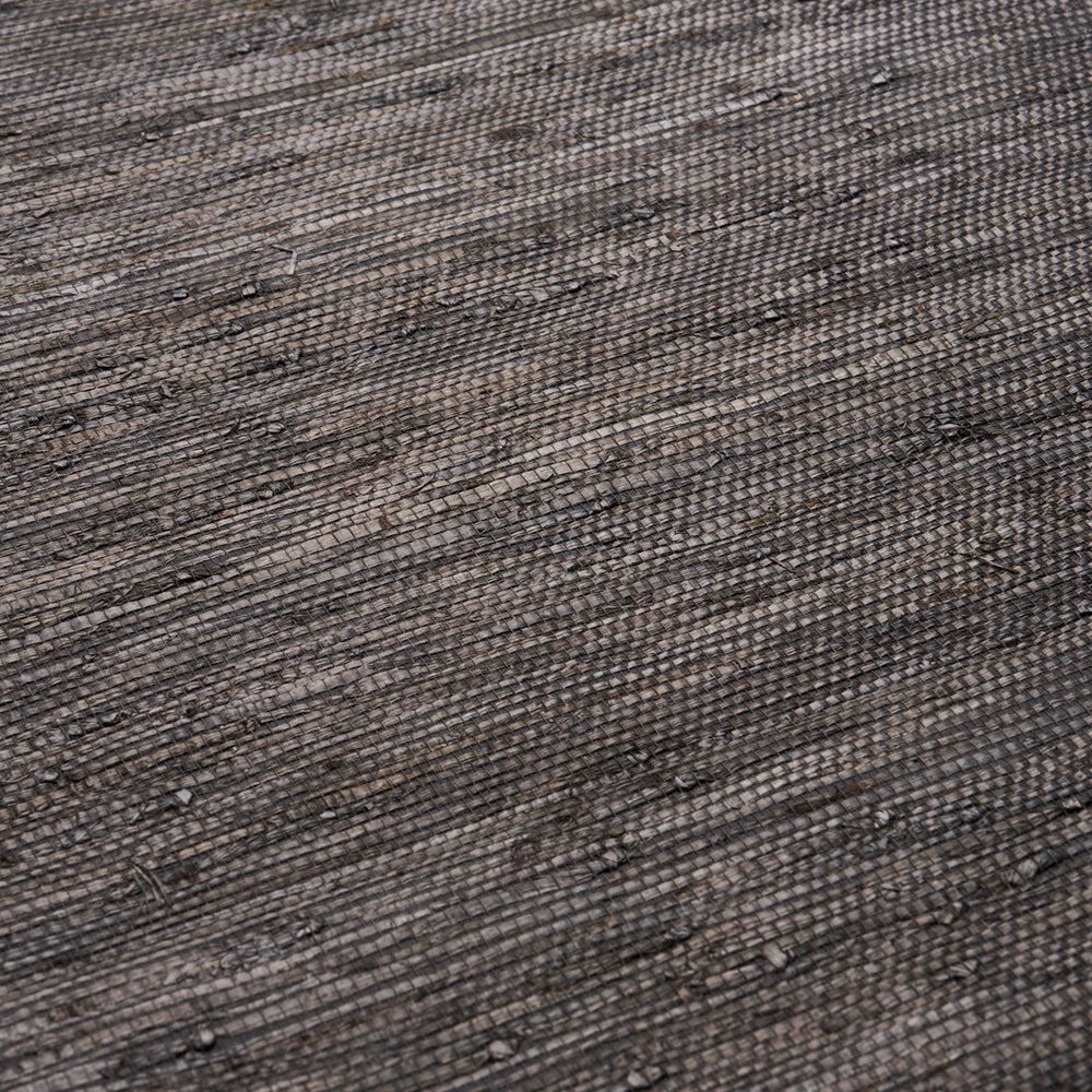 HAN ARROWROOT | Charcoal
