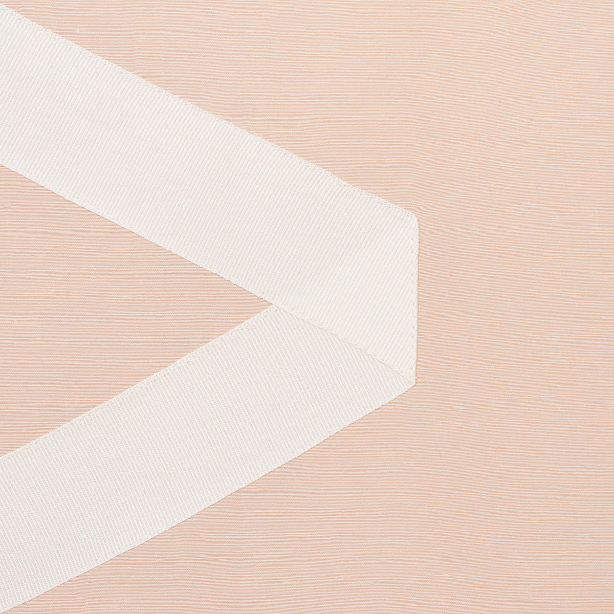 LEGERE LINEN SILK APPLIQUÉ | Ivory On Blush