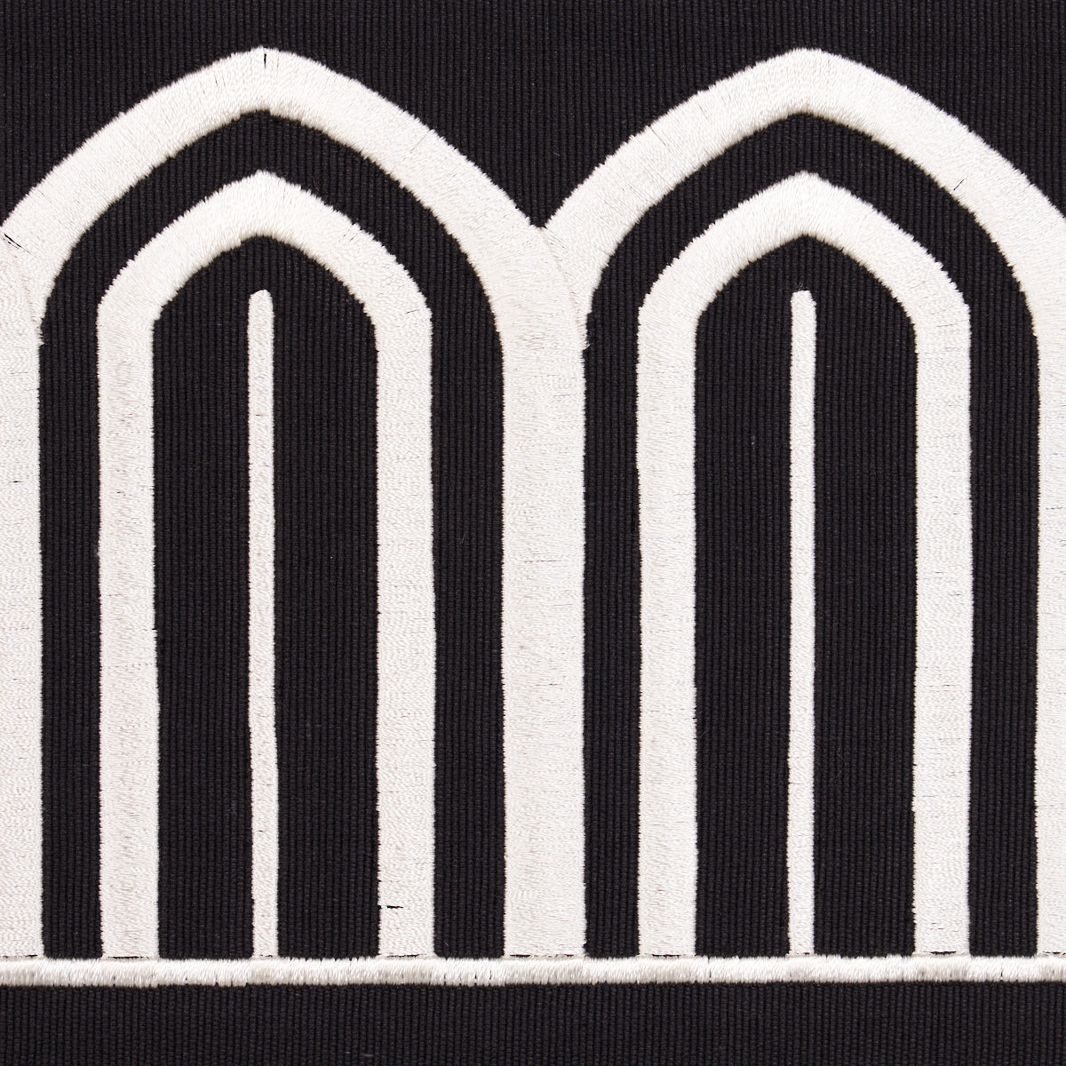 ARCHES EMBROIDERED TAPE WIDE | White On Black