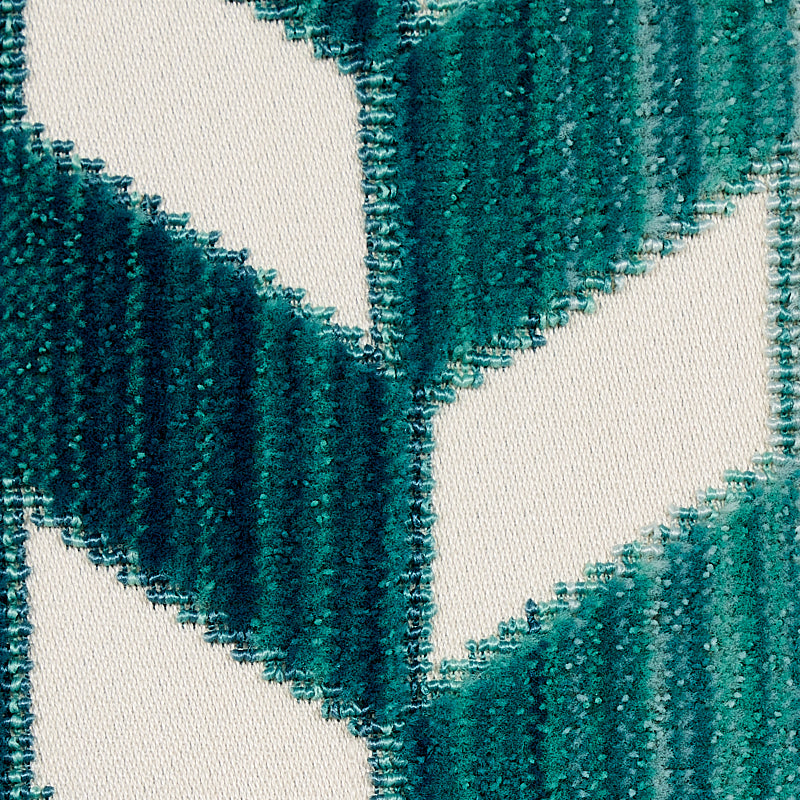 CHEVRON STRIÉ VELVET | PEACOCK