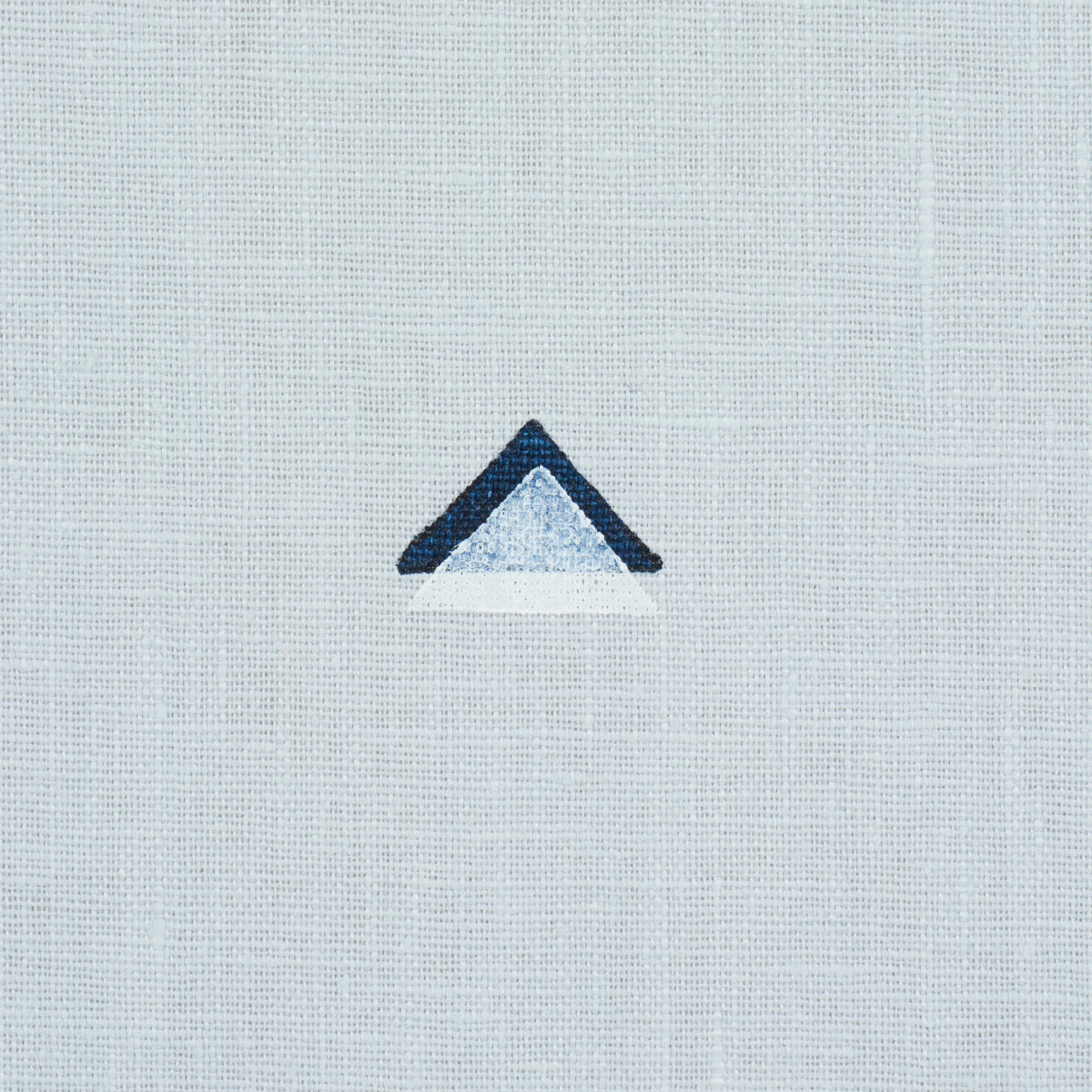 OVERLAPPING TRIANGLES | NAVY AND WHITE ON SKY