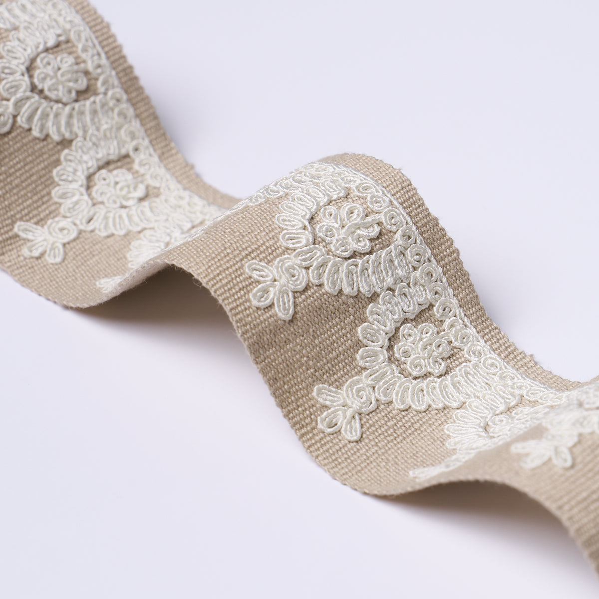 NOELIA EMBROIDERED TAPE | Natural