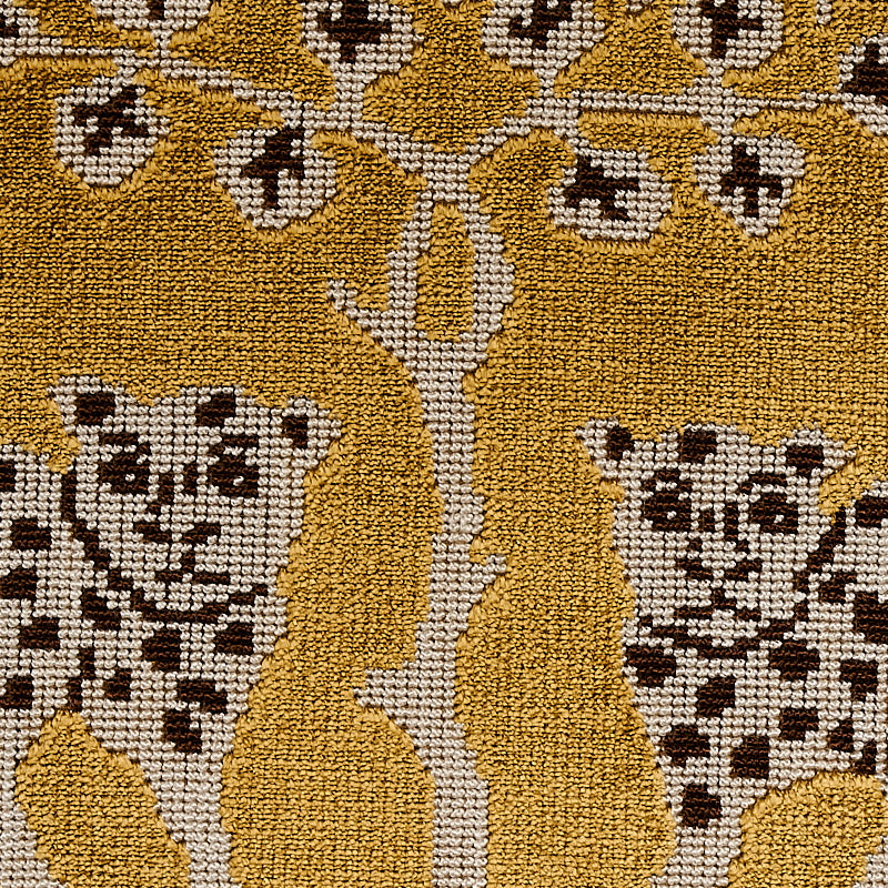 WOODLAND LEOPARD VELVET | Gold