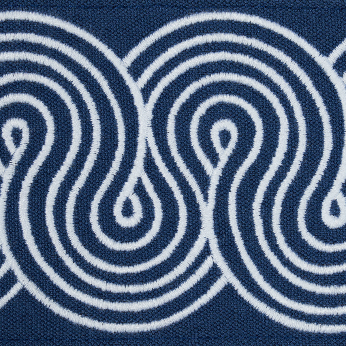 GIRALDI EMBROIDERED TRIM | White On Navy