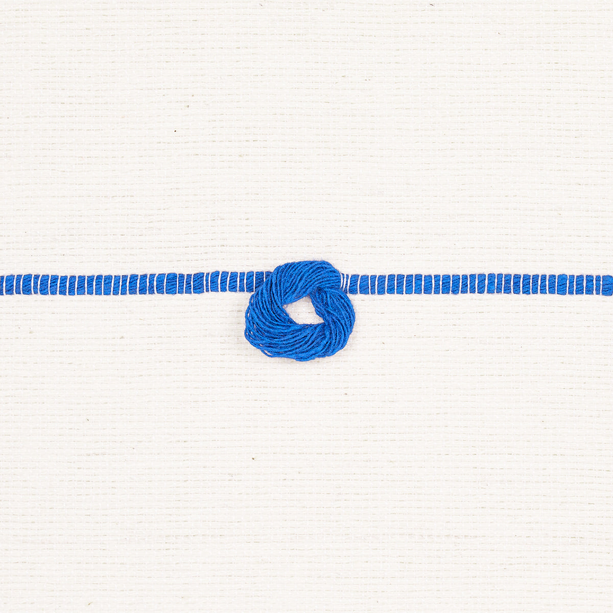 GLOBO KNOTTED HANDWOVEN | Royal Blue