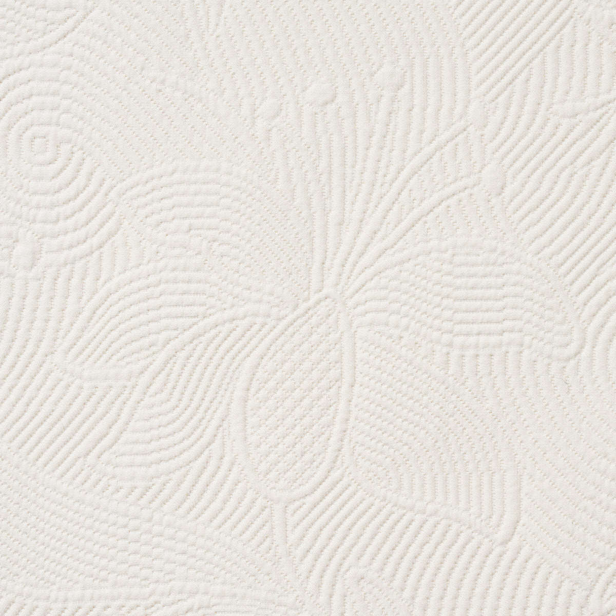 QUILTED SCROLL MATELASSÉ | IVORY