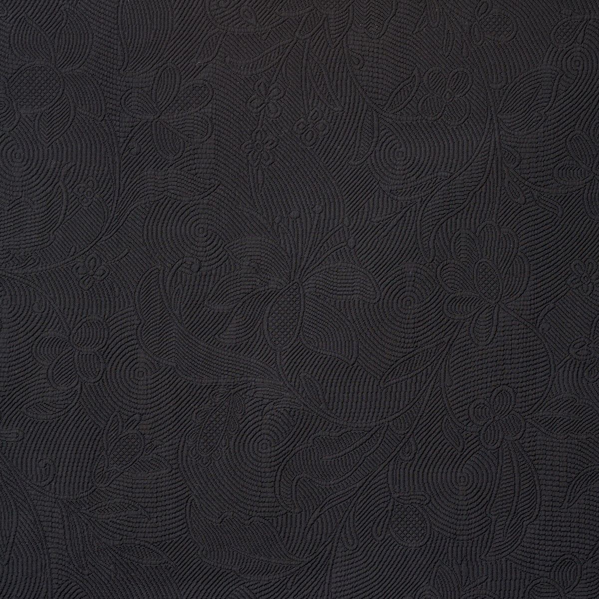 QUILTED SCROLL MATELASSÉ | PITCH BLACK