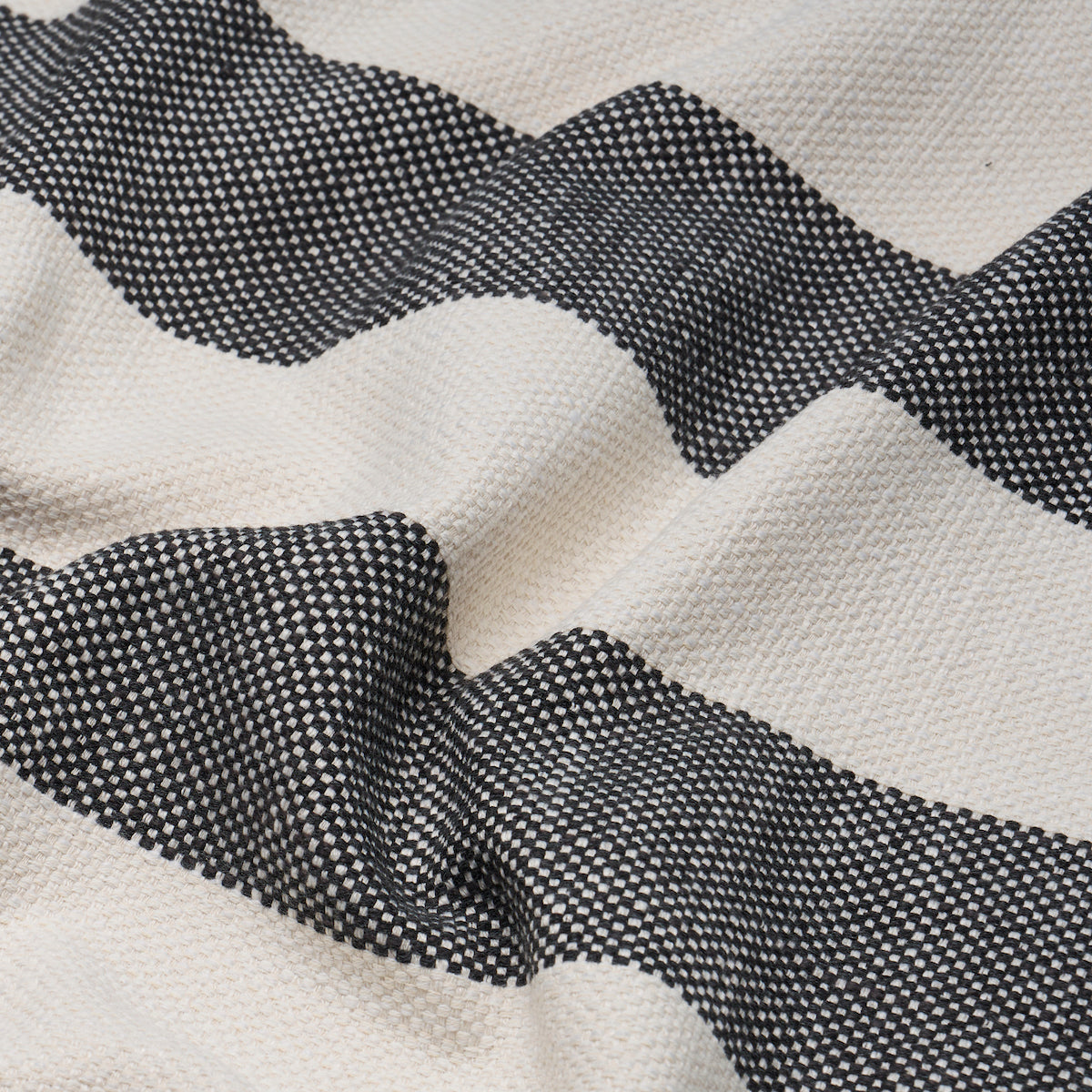 DESERT WIDE STRIPE | Charcoal