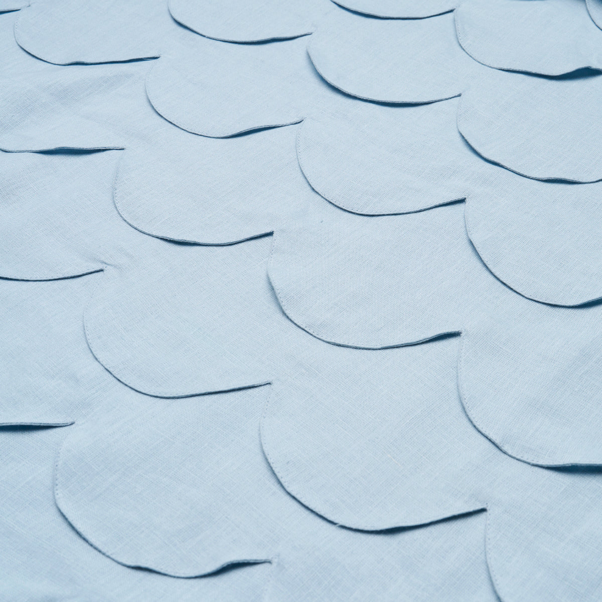 PREP SCHOOL HAND PIECED SCALLOP | BLUE