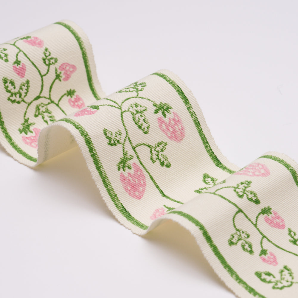 STRAWBERRY TRAIL HAND BLOCK TRIM | Green