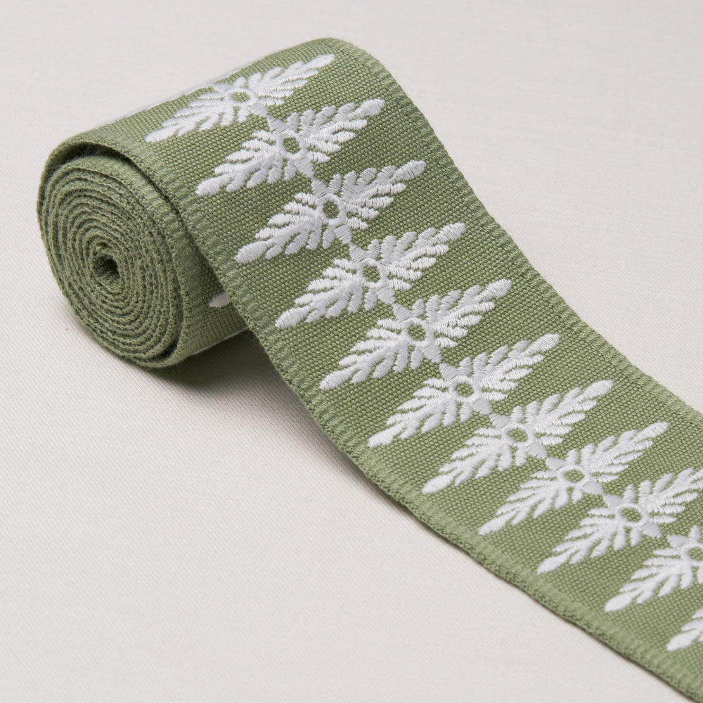 GENEVIEVE EMBROIDERED TAPE | Green