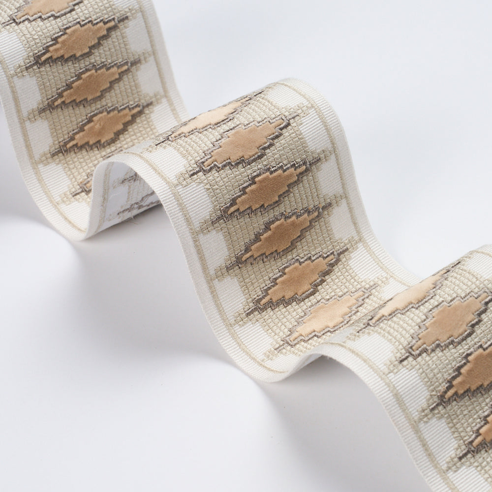 MIREILLE VELVET TAPE | Neutral