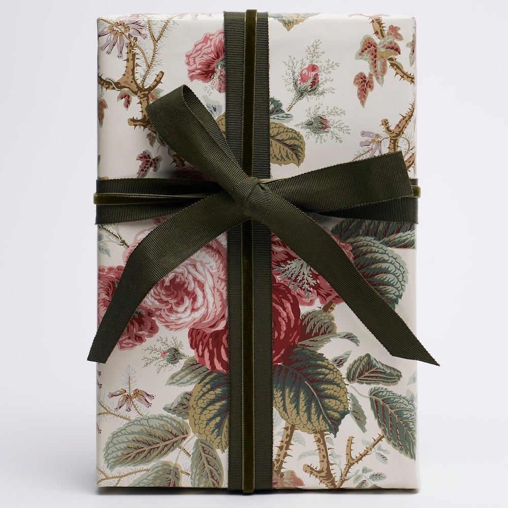 She Walks in Beauty Wrapping Paper | Rose