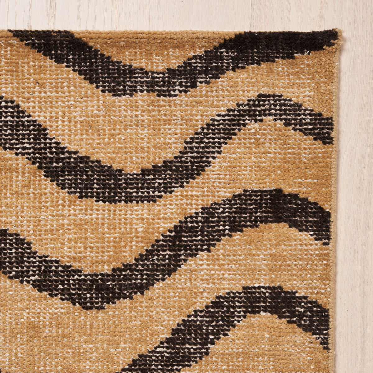 Zebre Hand-Knotted Rug | Brown & Black