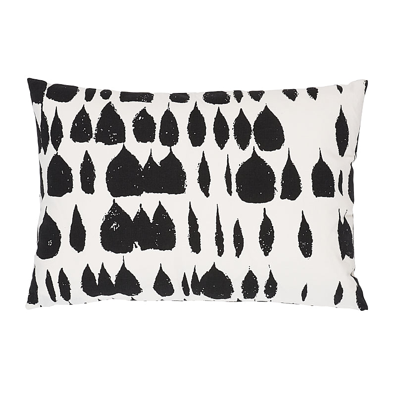 Queen of Spain Pillow | Black