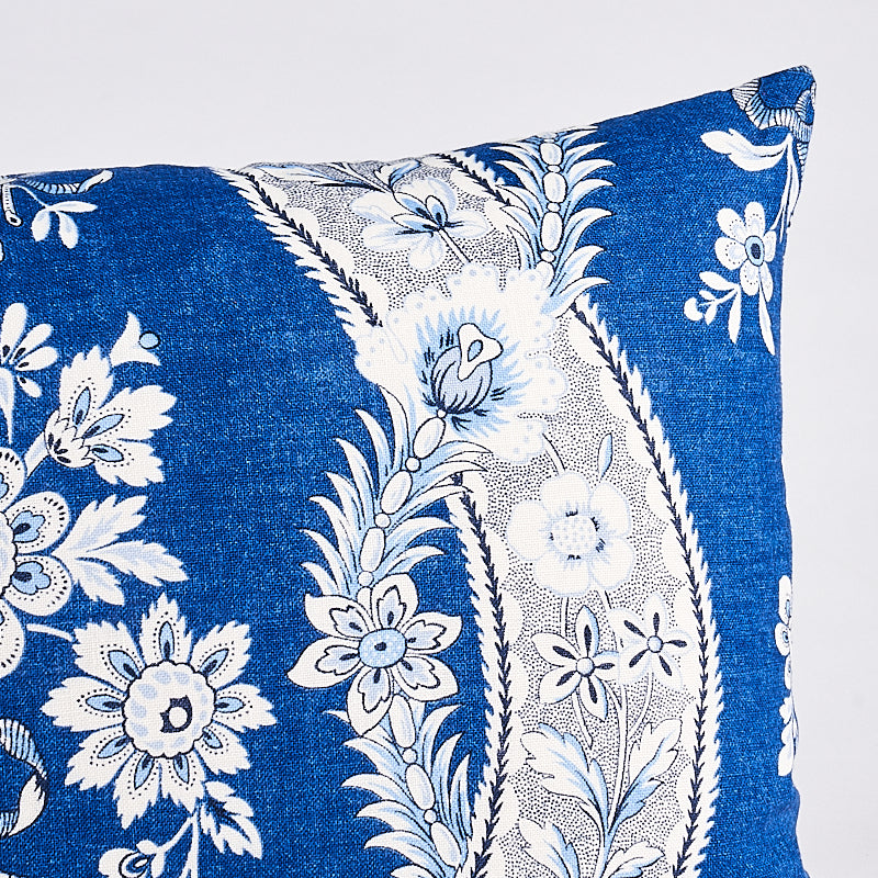 Le Castellet Pillow | Indigo