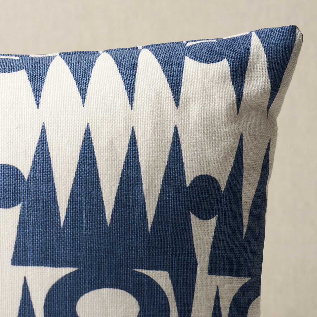 Ra Pillow | Navy