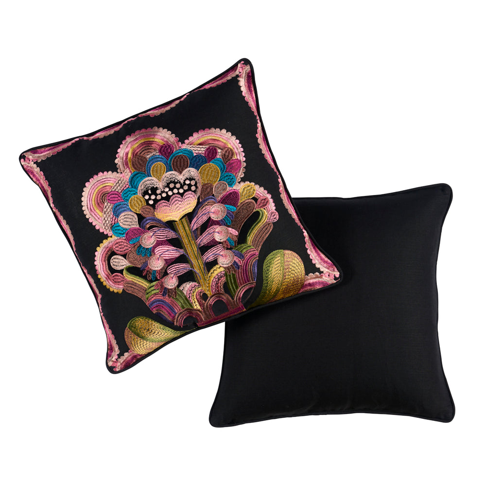 Le Coeur de la Fleur Pillow | Night