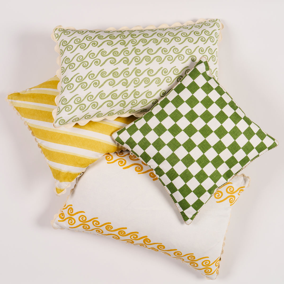 Small Checkers 20" Pillow | Thyme