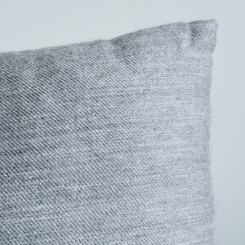 Argento Pillow | Mercury