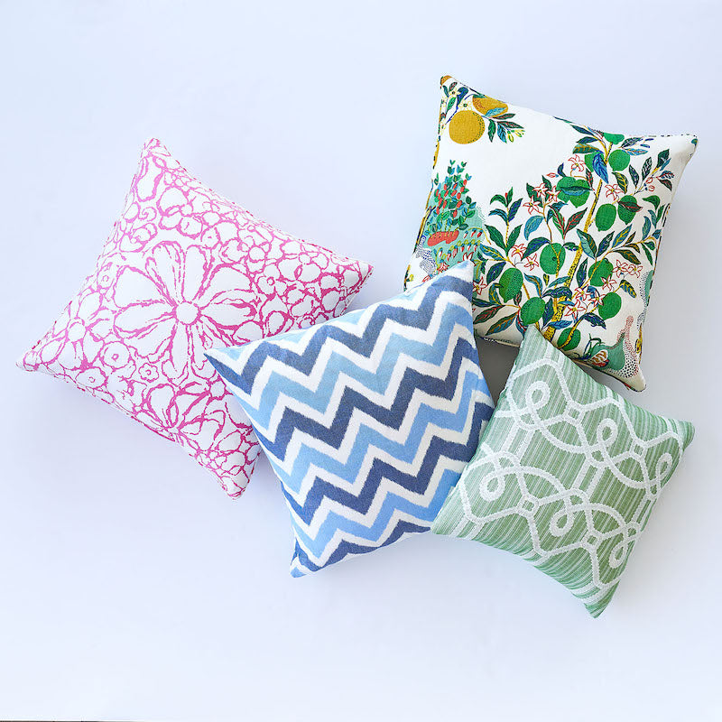 Ziz Embroidery Pillow | Green & White