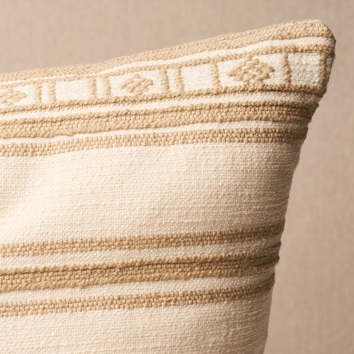 Buena Vista Pillow | Wheat