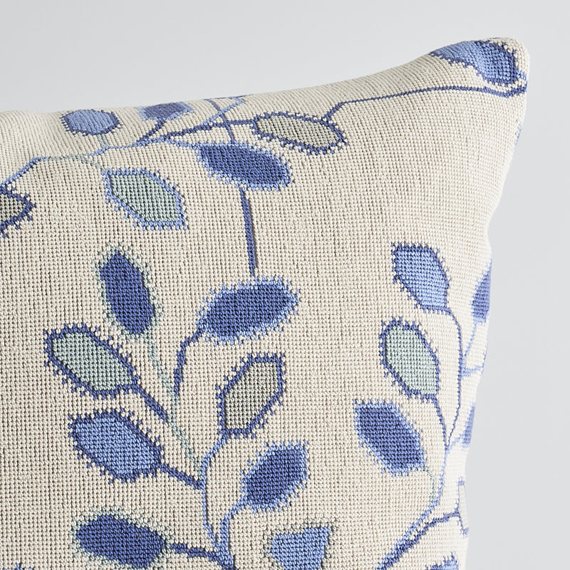 Tumble Weed Epingle Pillow | Delft Blue